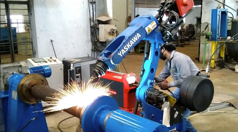 Facilities-Robot-Welding-Machine